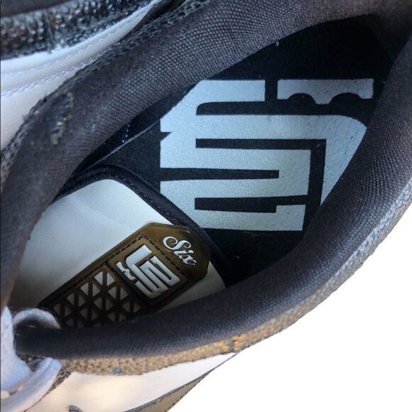 Vintage 2009 Nike LeBron 6 Low ‘Panda’ White Size 13 - Picture 11 of 16